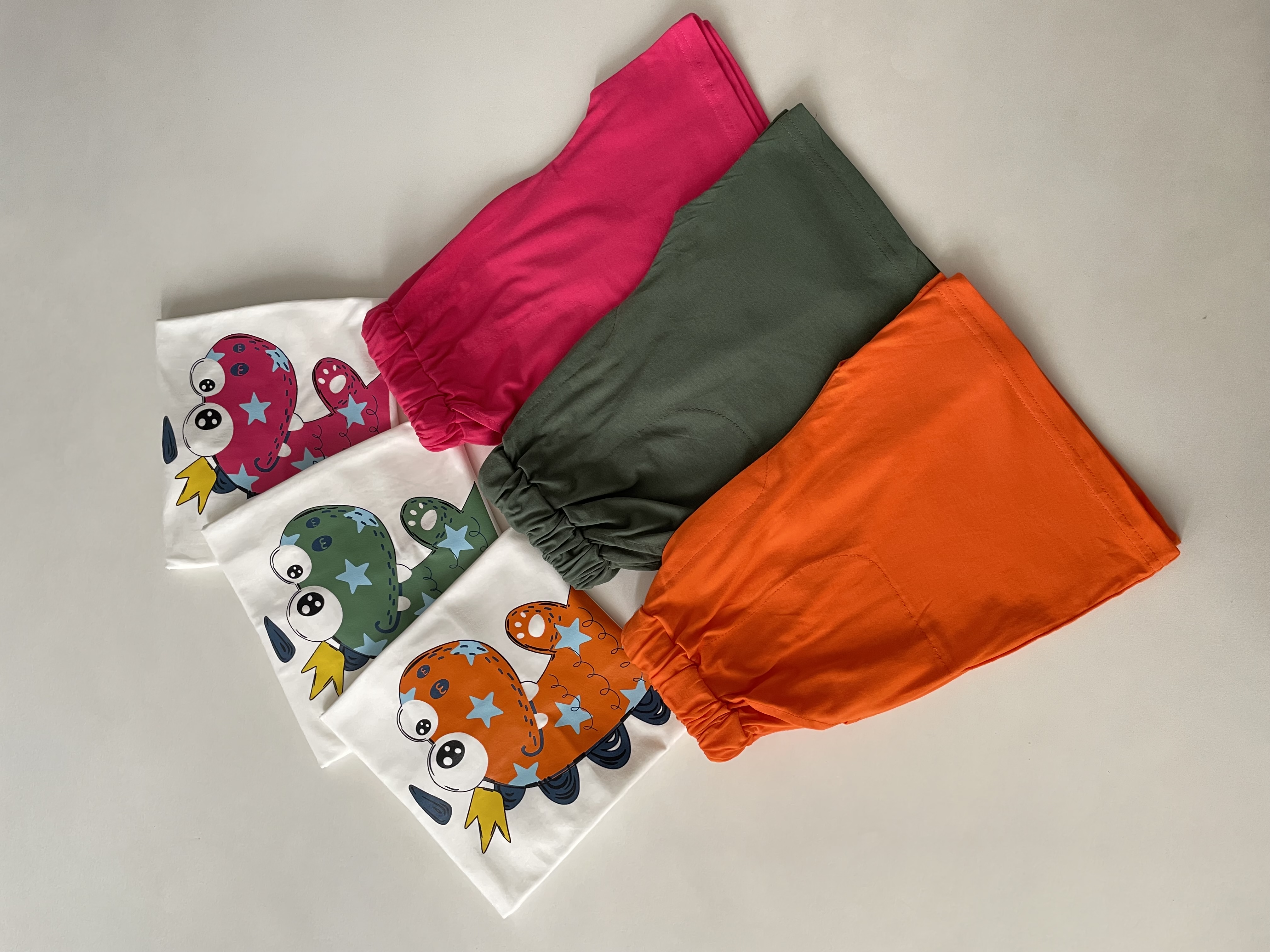 ست تیشرت شورتک دایناسور🦕